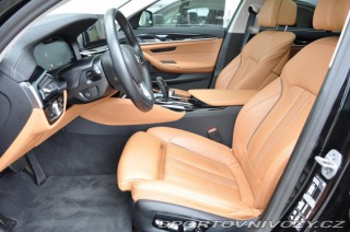 BMW 5 530d xD LUXURY ZÁRUKA LAS 2023