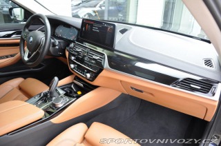 BMW 5 530d xD LUXURY ZÁRUKA LAS 2023