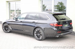 BMW 5 530d xD LUXURY ZÁRUKA LAS 2023