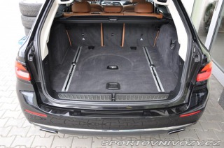 BMW 5 530d xD LUXURY ZÁRUKA LAS 2023