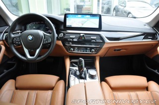 BMW 5 530d xD LUXURY ZÁRUKA LAS 2023