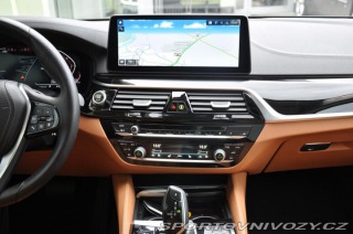 BMW 5 530d xD LUXURY ZÁRUKA LAS 2023