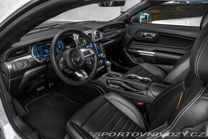 Ford Mustang Mach1 1800