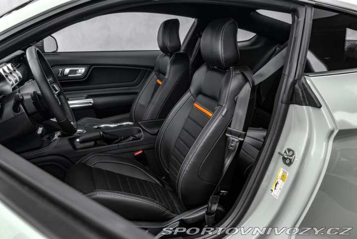 Ford Mustang Mach1 1800