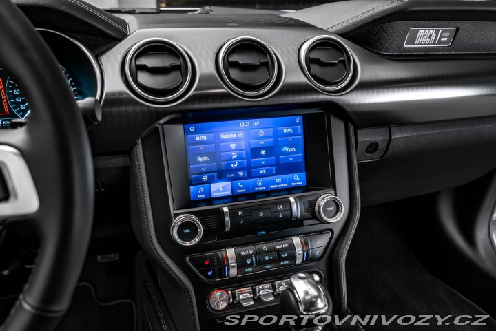 Ford Mustang Mach1 1800