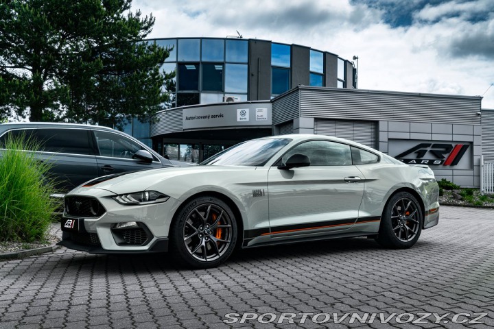 Ford Mustang Mach1 1800