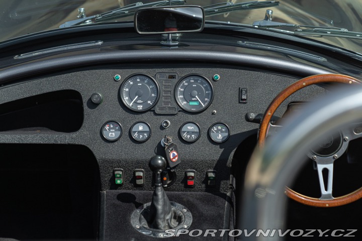 Ostatní značky Ostatní modely Pilgrim SUMO AC COBRA REPLICA 1972