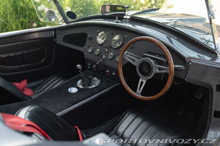 Ostatní značky Ostatní modely Pilgrim SUMO AC COBRA REPLICA 1972
