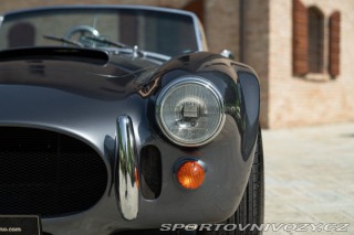 Ostatní značky Ostatní modely Pilgrim SUMO AC COBRA REPLICA 1972