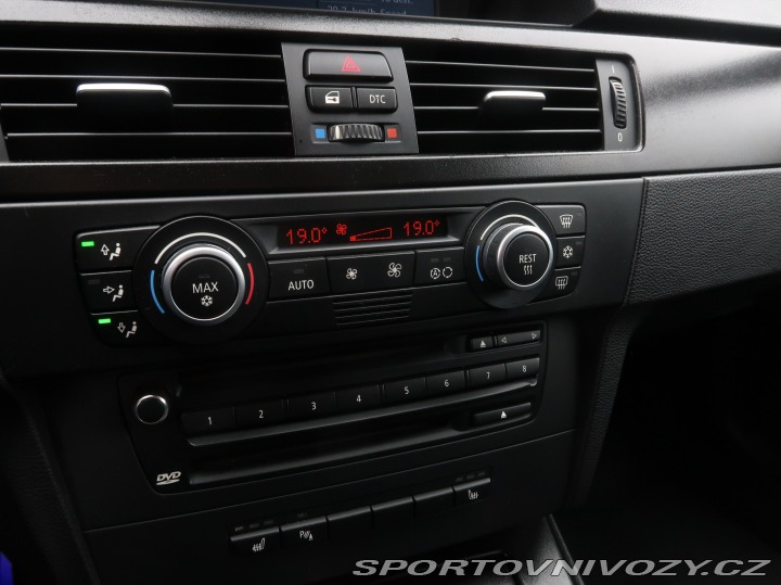 BMW 3 325 i 2008