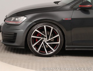 Volkswagen Golf Highline 2.0 GTI 2015