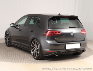 Volkswagen Golf Highline 2.0 GTI 2015