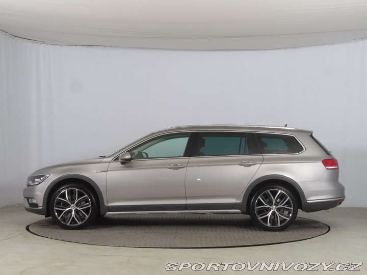 Volkswagen Ostatní modely Passat Alltrack 2.0 BiTDI 2016