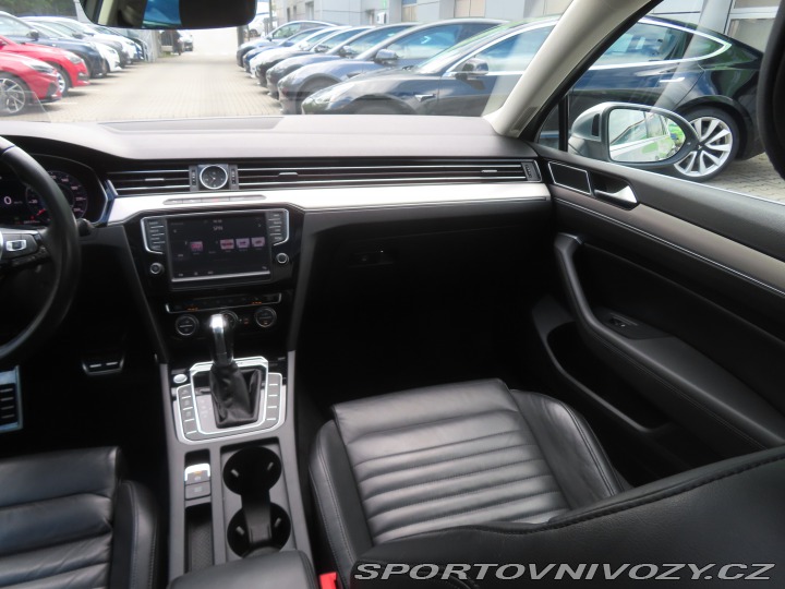 Volkswagen Ostatní modely Passat Alltrack 2.0 BiTDI 2016