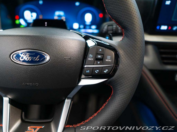 Ford Ostatní modely Explorer 3.0 ST 4WD 21Alu, B&O 2026