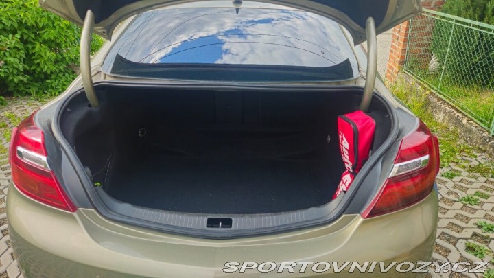 Opel Ostatní modely Insignia 2,0 CDTI automat 2013