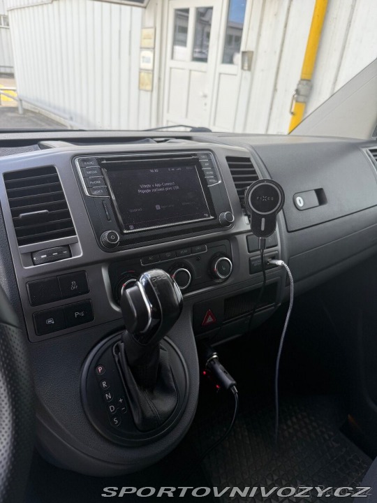 Volkswagen Ostatní modely Caravelle 2,0 T5 CARAVELLE 2012