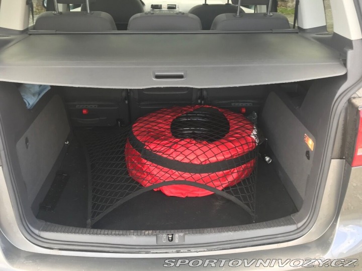 Volkswagen Ostatní modely Touran 2,0 TDI 2011 2011