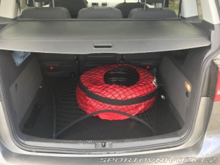 Volkswagen Ostatní modely Touran 2,0   TDI 2011 2011