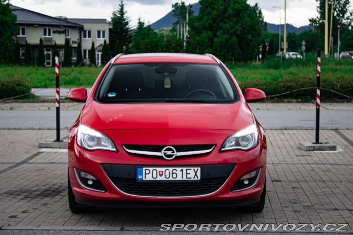 Opel Astra Sport Tourer ST 2.0 CDTI 2014