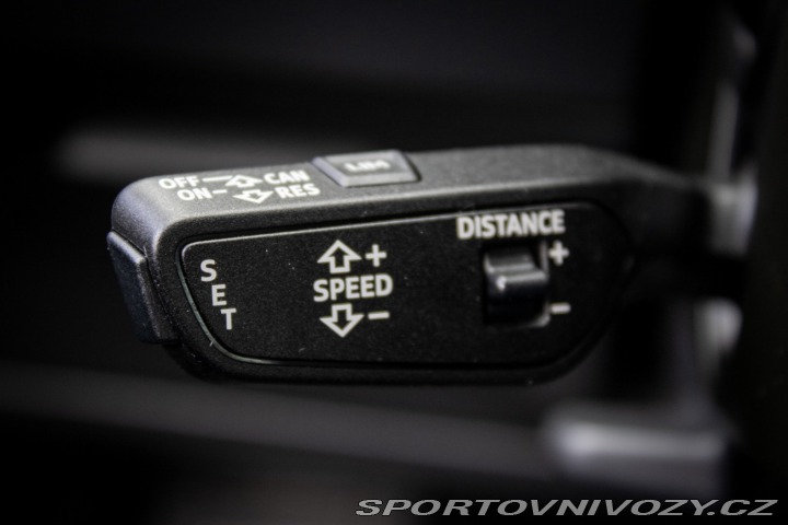 Audi Ostatní modely E-tron 55 quattro Basis 2021