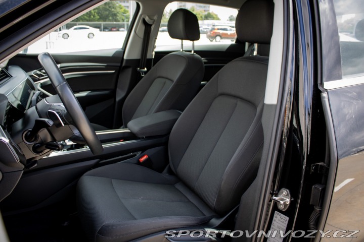 Audi Ostatní modely E-tron 55 quattro Basis 2021