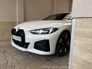 BMW 4 M440i xDrive 2025