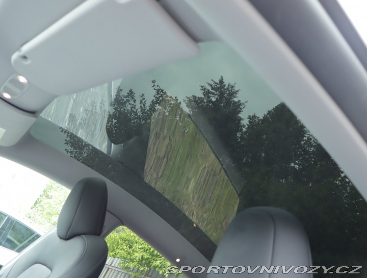 Tesla Model Y RWD LFP 60kWh 2023