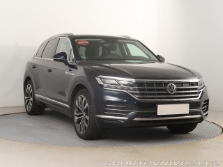 Volkswagen  Touareg  3.0 TDI