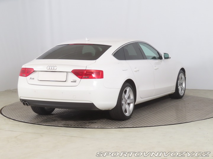 Audi A5 Sport 2.0 TDI 2015