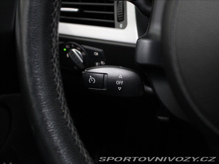 BMW 5 3,0 525d R6 145kW PANORAM 2009