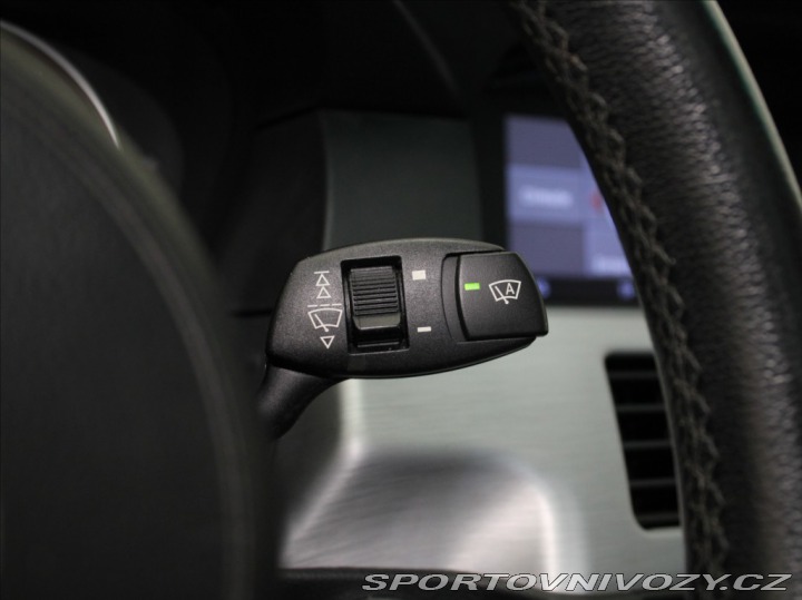 BMW 5 3,0 525d R6 145kW PANORAM 2009