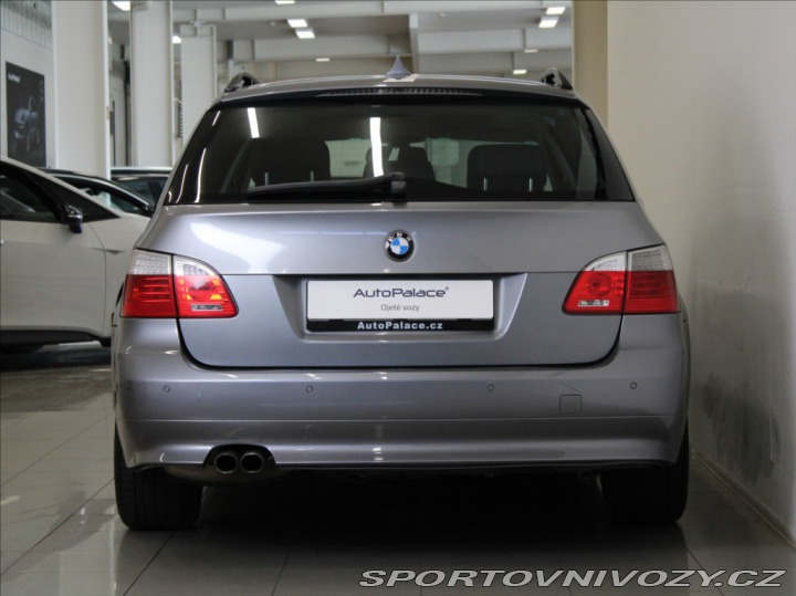 BMW 5 3,0 525d R6 145kW PANORAM 2009