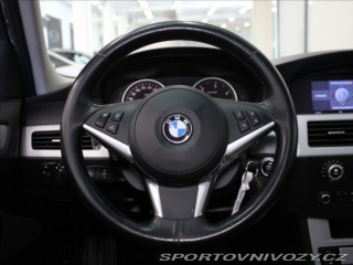 BMW 5 3,0 525d R6 145kW PANORAM 2009