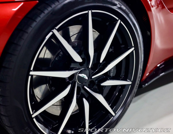 Aston Martin V8 Vantage 4.0 *AML Hyper 2019