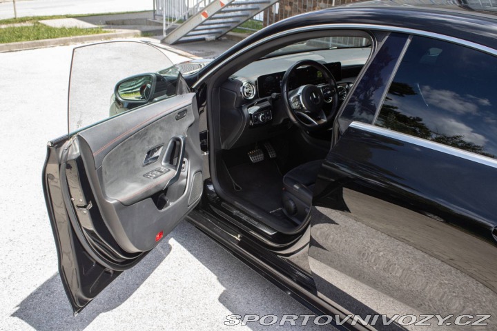 Mercedes-Benz CLA Kupé 250 4MATIC A/T 2019