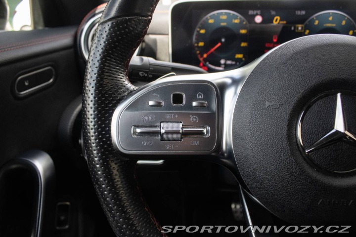 Mercedes-Benz CLA Kupé 250 4MATIC A/T 2019