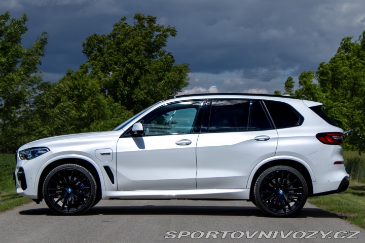 BMW X5 3.0 xDrive45e A/T M-Pack 2022