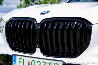 BMW X5 3.0 xDrive45e A/T M-Pack 2022