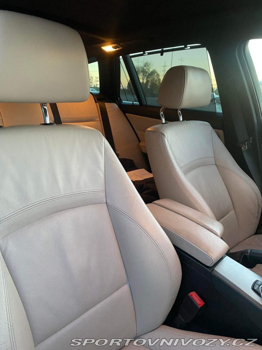 BMW 3 E91 330D 2009