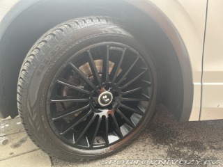 Volkswagen Tiguan R Tiguan R-Line 280 koní 2020