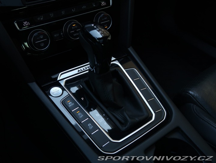Volkswagen Ostatní modely Passat Alltrack 2.0 BiTDI 2015