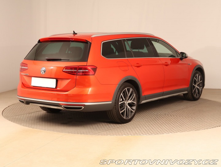 Volkswagen Ostatní modely Passat Alltrack 2.0 BiTDI 2015