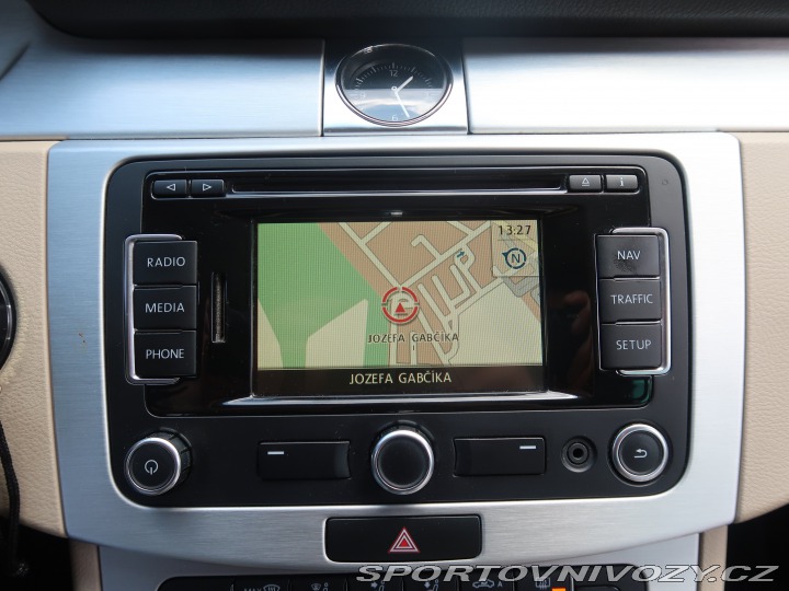Volkswagen Passat CC CC Comfortline 2.0 TDI 2011