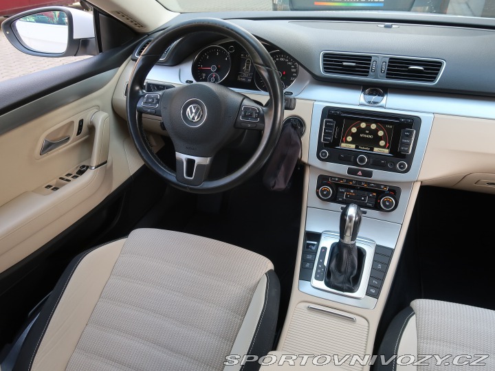 Volkswagen Passat CC CC Comfortline 2.0 TDI 2011