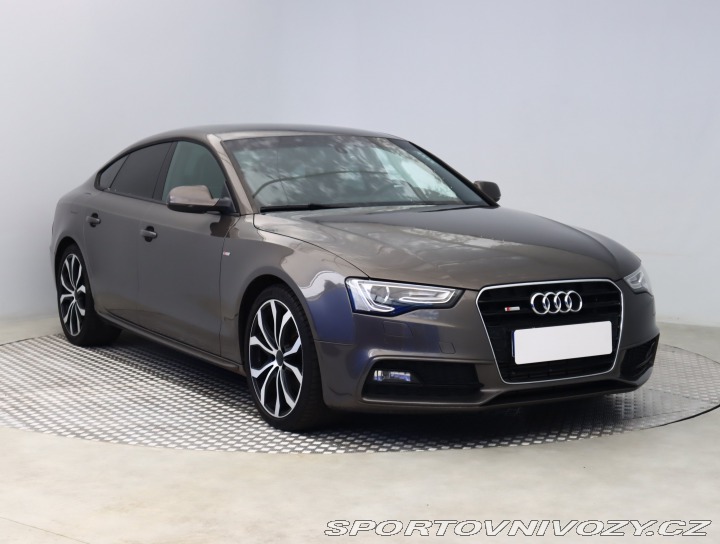 Audi A5 S-Line 2.0 TDI 2013