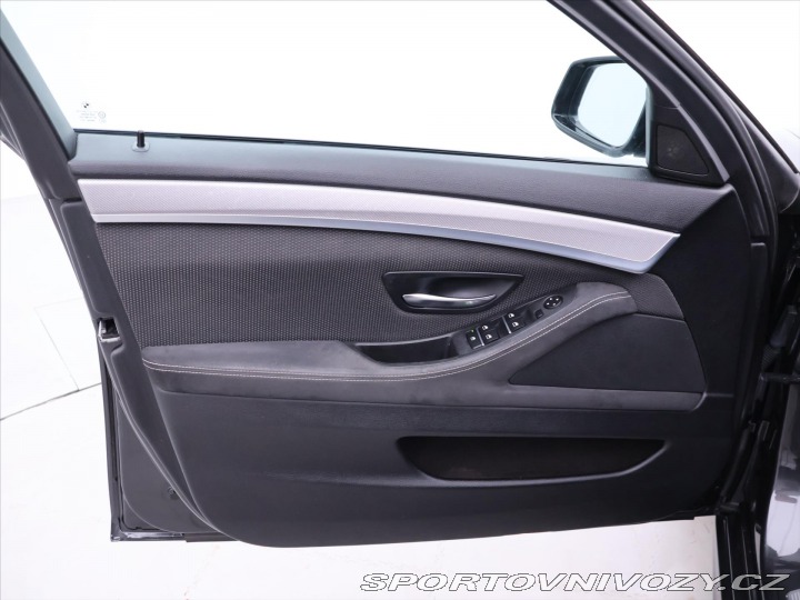 BMW 5 3,0 535d xDrive 230kW M-p 2012