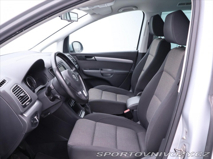 Volkswagen Ostatní modely Sharan 1,4 TSI 110kW 7-Míst 1.Ma 2011