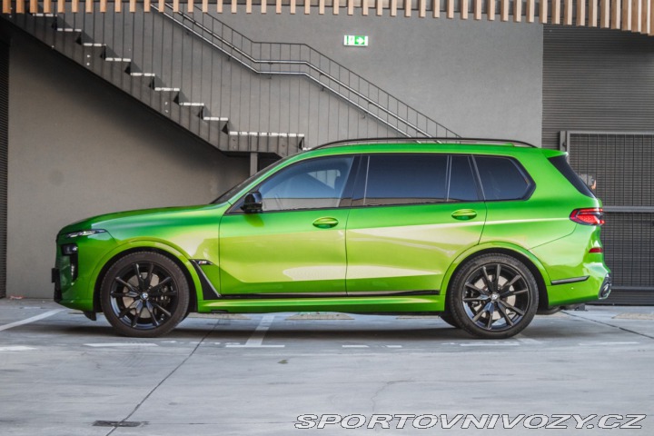 BMW X7 xDrive M60i mHEV A/T 2024