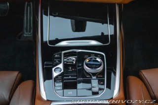 BMW X7 xDrive M60i mHEV A/T 2024